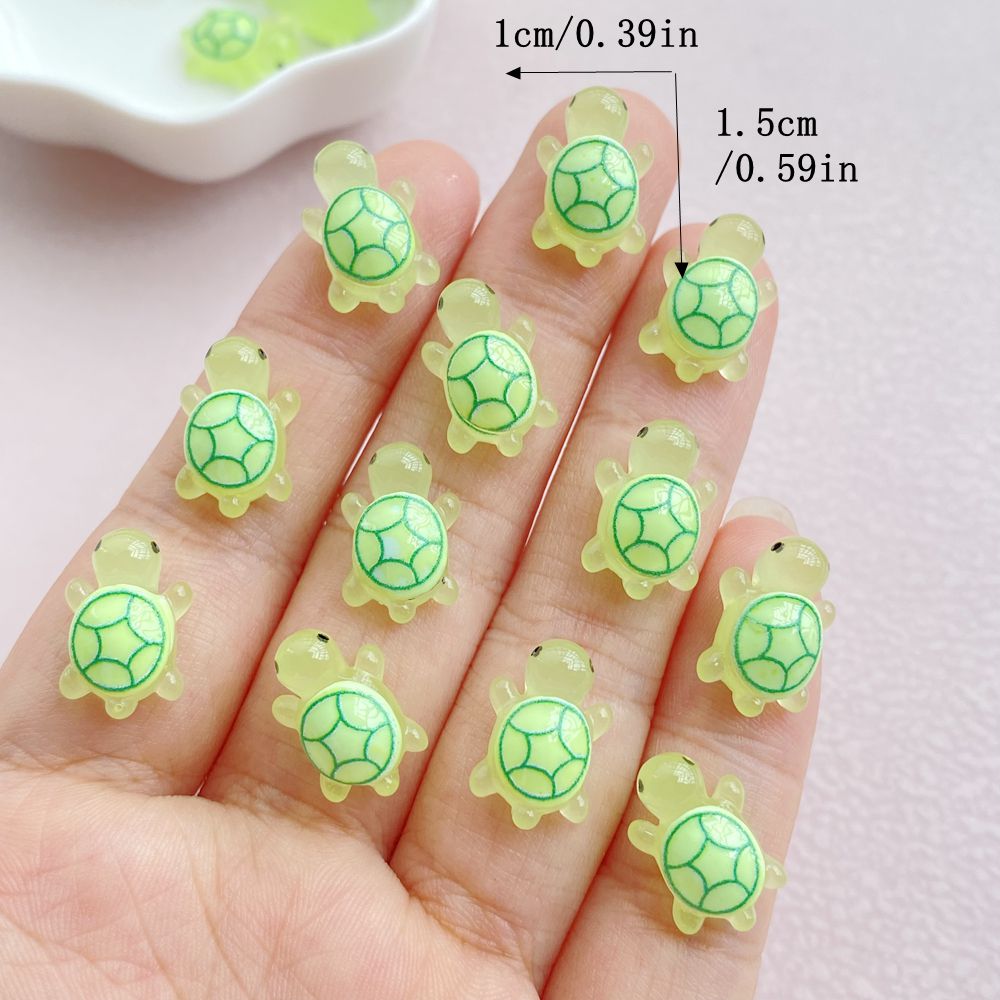 30 szt. Mieszane ozdoby do paz – Nail Art Emerald recenzja i cena